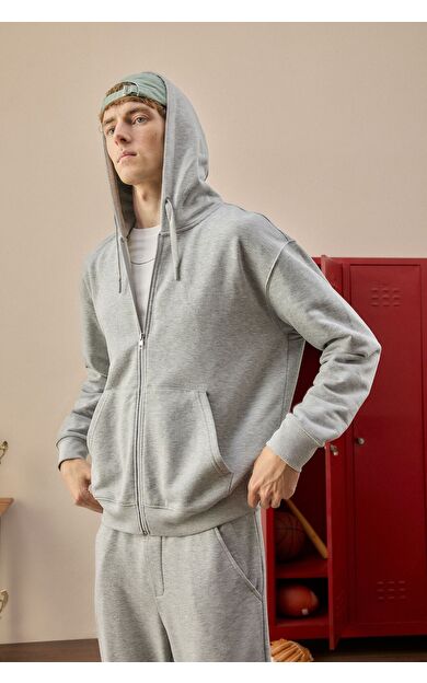 DeFacto Relax Fıt Kapüşonlu İçi Yumuşak Tüylü Kalın Kumaş Fermuarlı Sweatshirt