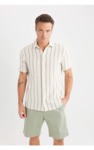 DeFacto Regular Fit Polo Yaka Çizgili Yazlık Kısa Kollu Gömlek