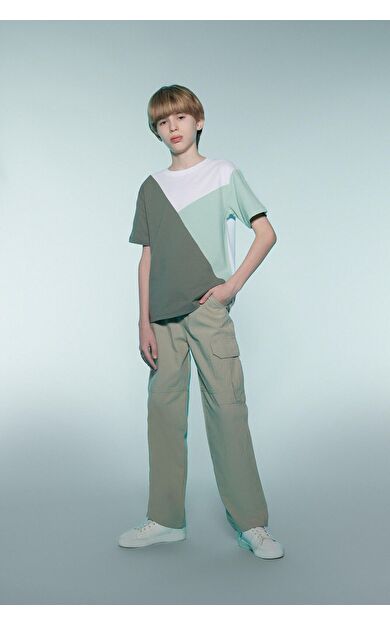DeFacto Erkek Çocuk Loose Fit Standart Paça Gofre Dokulu Pantolon