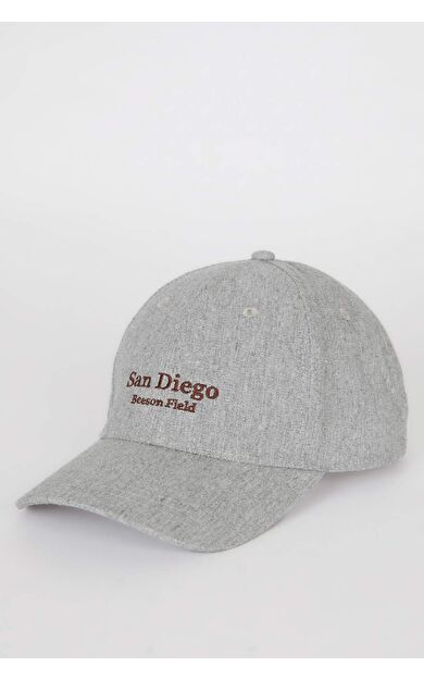 DeFacto Erkek Etiket Baskılı Dokuma Beyzbol Basketbol Şapkası D7821AX25SMGR2