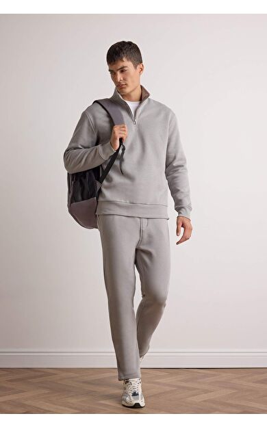 Regular Fit Beli Bağcıklı Cepli Düz Paça Kalın Eşofman Altı D7836AX25AUGR198