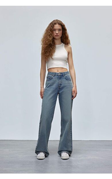 DeFacto Straight Wide Yüksek Bel Geniş Paça Uzun Jean Pantolon D7979AX25SPNM28