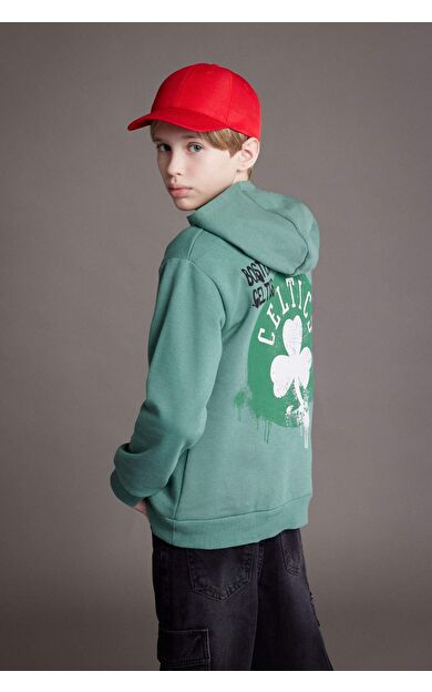DeFacto Erkek Çocuk NBA Boston Celtics Kapüşonlu İçi Yumuşak Tüylü Sweatshirt