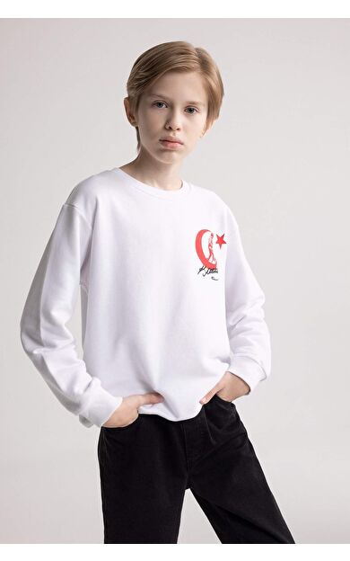 DeFacto Erkek Çocuk Beyaz Regular Fit Bisiklet Yaka Atatürk Baskılı Nakışlı Sweatshirt
