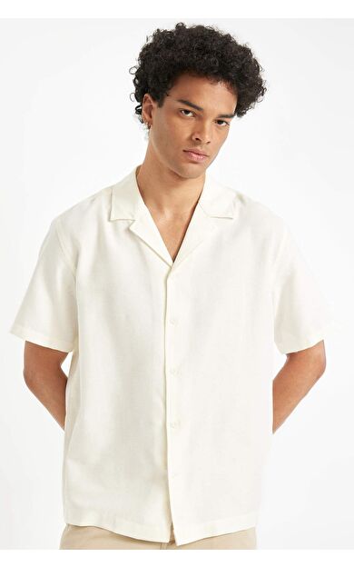 DeFacto DeFactoFit Regular Fit Apaş Yaka Kısa Kollu Gömlek D8326AX24HSER105