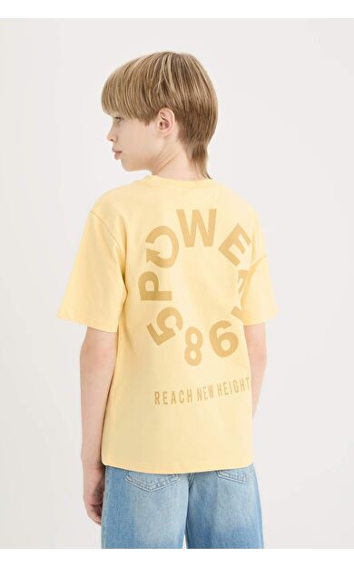 DeFacto Erkek Çocuk Oversize Geniş Kalıp Bisiklet Yaka Sırt Baskılı Kısa Kollu Tişört