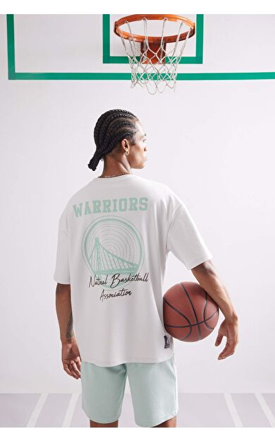 DeFactoFit NBA Golden State Warriors Oversize Geniş Kalıp Bisiklet Yaka Sırt Baskılı Kısa Kollu Tişört
