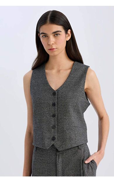 V Yaka Kareli Düğme Kapamalı Blazer Yelek