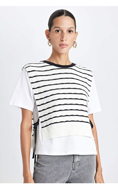 Regular Fit Bisiklet Yaka Çizgili Yan Bağcık Detaylı Süveter