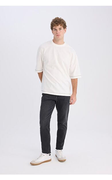 DeFacto Slim Tapered Fit Dar Kalıp Normal Bel Daralan Paça Jean Pantolon D8748AX25SPNM40