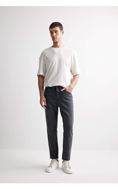 DeFacto 90's Slim Fit Dar Paça Jean Yıkamalı Pantolon D8759AX24AUNM36