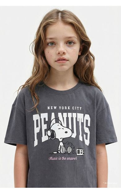DeFacto Kız Çocuk Snoopy Relax Fit Bisiklet Yaka Kısa Kollu Tişört D8821A825SPAR15