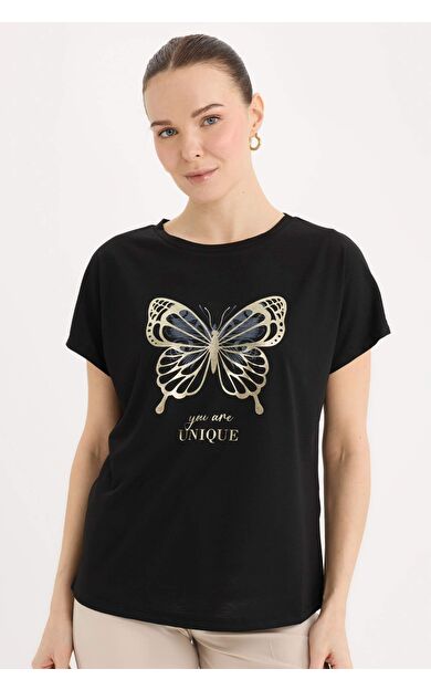 DeFacto Traditional Bisiklet Yaka Casual Kısa Kollu Tişört D8924AX25SPBK27