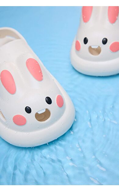 DeFacto Kadın Düz Taban Eva Sandalet D8943AX25SMWT34