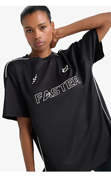 DeFacto DeFactoFit Oversize Geniş Kalıp Bisiklet Yaka Slogan Baskılı Sporcu Kısa Kollu Tişört D9033AX25SPBK81