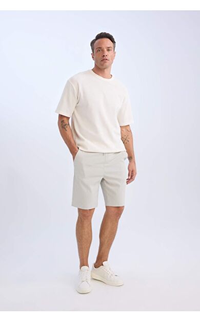 DeFacto Regular Fit Beli Bağcıklı Dokulu Bermuda Şort