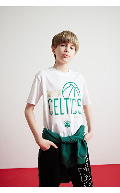 DeFacto Erkek Çocuk NBA Boston Celtics Bisiklet Yaka Kısa Kollu Tişört