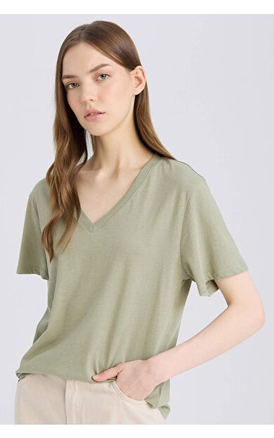 DeFacto Regular Fit V Yaka Kısa Kollu Tişört D9593AX25SMKH382