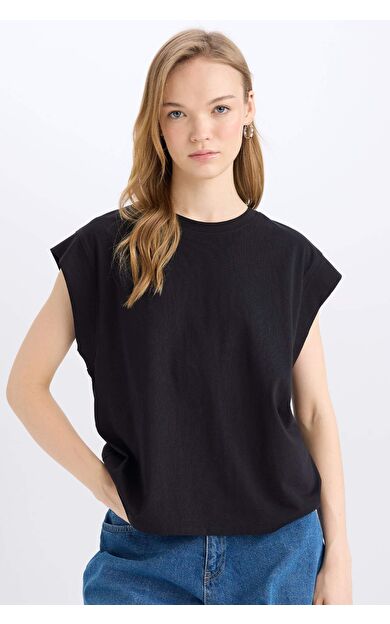 Regular Fit Bisiklet Yaka Basic Düz Siyah Kısa Kollu Tişört