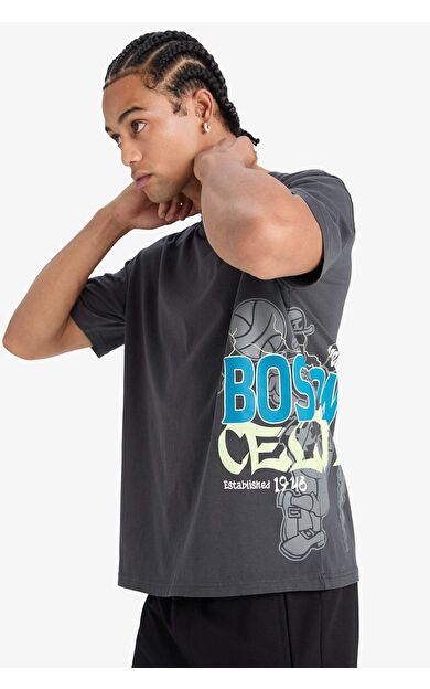 DeFactoFit NBA Boston Celtics Oversize Geniş Kalıp Bisiklet Yaka Kısa Kollu Tişört E0130AX25SPAR231