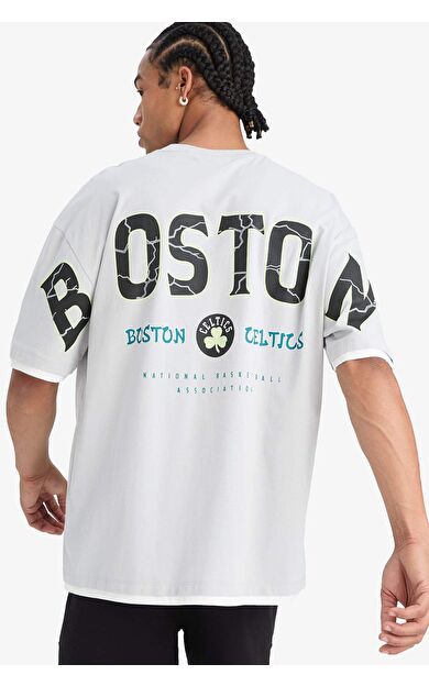 DeFactoFit NBA Boston Celtics Oversize Geniş Kalıp Bisiklet Yaka Kısa Kollu Tişört E0131AX25SPGR91