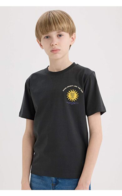 DeFacto Erkek Çocuk Bisiklet Yaka Baskılı Kısa Kollu Tişört E0165A825SMAR208