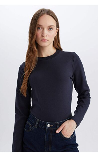 DeFacto Regular Fit Bisiklet Yaka Basic Düz Pamuklu Uzun Kollu Tişört Tunik