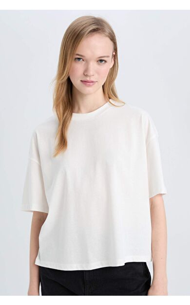 DeFacto Coool Loose Fit Bisiklet Yaka Basic Düz Kısa Kollu Tişört E0291AX25SMWT32