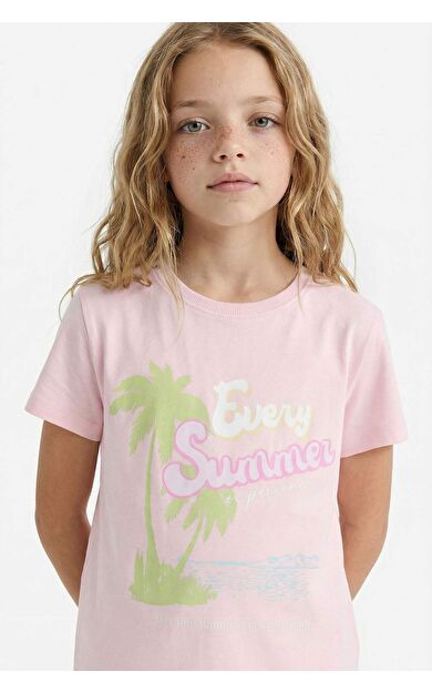 DeFacto Kız Çocuk Regular Fit Bisiklet Yaka Anime Baskılı Kısa Kollu Tişört E0351A825SMPN47