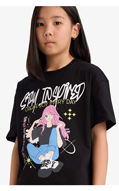 DeFacto Kız Çocuk Oversize Geniş Kalıp Bisiklet Yaka Baskılı Kısa Kollu Tişört E0356A825SMBK81