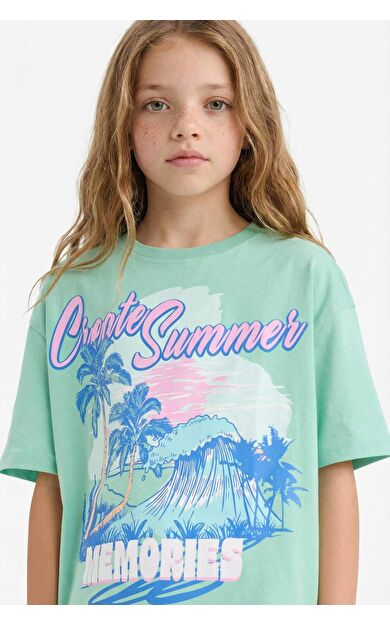 DeFacto Kız Çocuk Oversize Geniş Kalıp Bisiklet Yaka Baskılı Kısa Kollu Tişört E0356A825SMGN1203