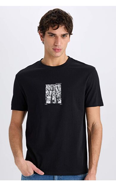 DeFacto Regular Fit Bisiklet Yaka Baskılı Kısa Kollu Tişört E0581AX25SMBK81