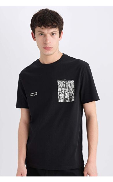 DeFacto Regular Fit Bisiklet Yaka Baskılı Kısa Kollu Tişört E0583AX25SMBK81