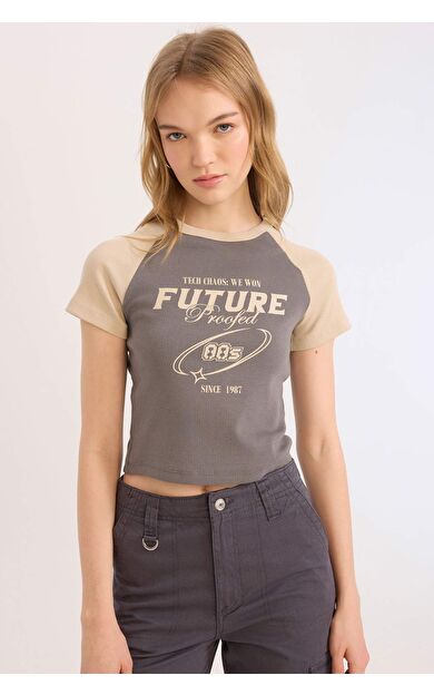 Coool Fitted Bisiklet Yaka Baskılı Fitilli Kaşkorse Kısa Kollu Tişört E0647AX25SMGR211