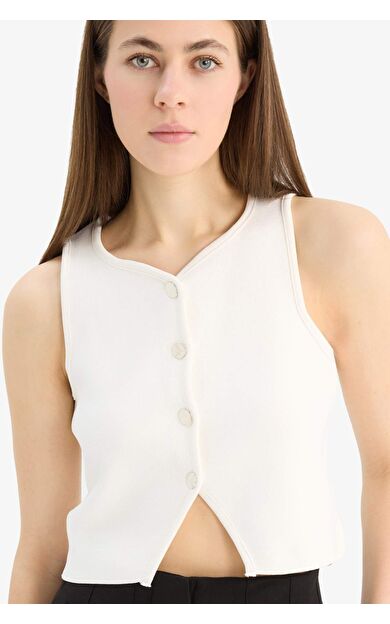 Regular Fit Bisiklet Yaka Düğmeli Beyaz Triko Yelek