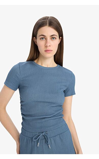 DeFacto Slim Fit Dar Kesim Bisiklet Yaka Bürümcük Kısa Kollu Tişört E0991AX25SPIN13