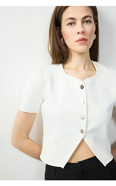 DeFacto Regular Fit Bisiklet Yaka Düğmeli Kısa Kolllu Triko Hırka