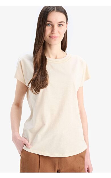 DeFacto Bisiklet Yaka Basic Düz Flamlı Pamuk Kısa Kollu Tişört E1159AX25SMBG155