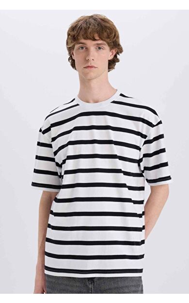 DeFacto Boxy Fit Bisiklet Yaka Kısa Kollu Tişört E1160AX25SMER105