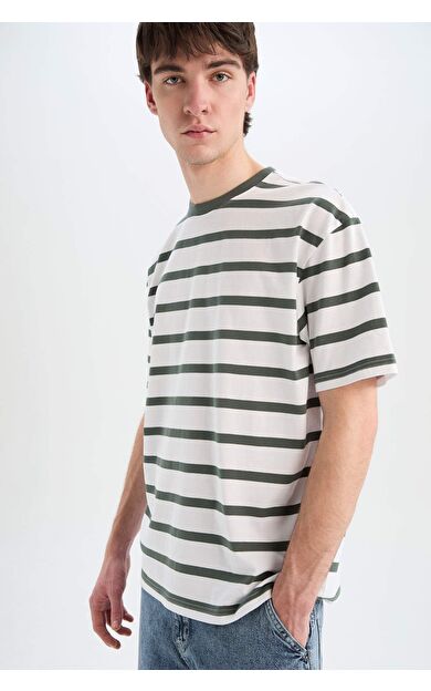 DeFacto Boxy Fit Bisiklet Yaka Kısa Kollu Tişört E1160AX25SMGN1019