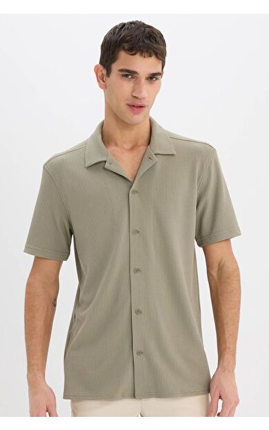 DeFacto Regular Fit Polo Yaka Yazlık Kısa Kollu Gömlek E1211AX25SMKH465