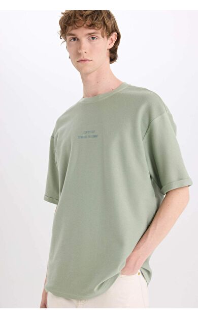 DeFacto Boxy Fit Bisiklet Yaka Baskılı Kısa Kollu Tişört E1557AX25SPGN1107