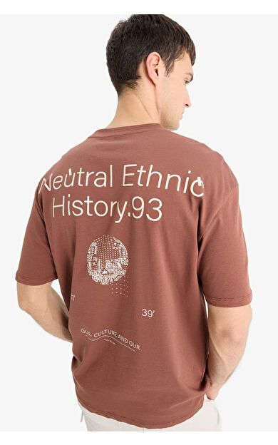 DeFacto Boxy Fit Bisiklet Yaka Baskılı Kısa Kollu Tişört E1698AX25SMBN332