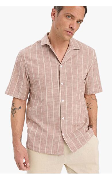 DeFacto Relax Fit Polo Yaka Pamuklu Yazlık Kısa Kollu Gömlek E1732AX25SPBN229