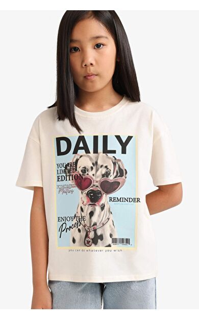 DeFacto Kız Çocuk Relax Fit Bisiklet Yaka Hayvan Desenli Kısa Kollu Tişört