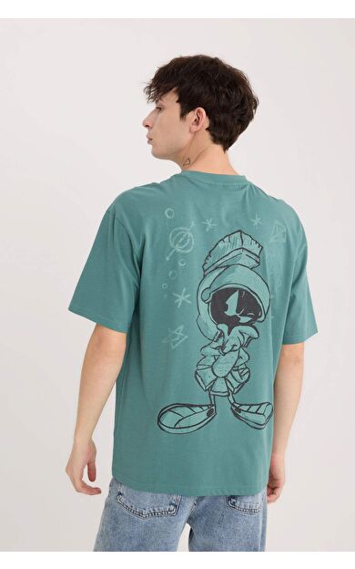 DeFacto Looney Tunes Boxy Fit Bisiklet Yaka Sırt Baskılı Kısa Kollu Tişört E1872AX25SPGN469