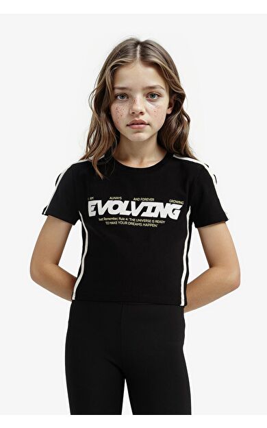 DeFacto Kız Çocuk Slim Fit Dar Kesim Bisiklet Yaka Slogan Baskılı Fitilli Kaşkorse Kısa Kollu Tişört E1898A825SMBK81
