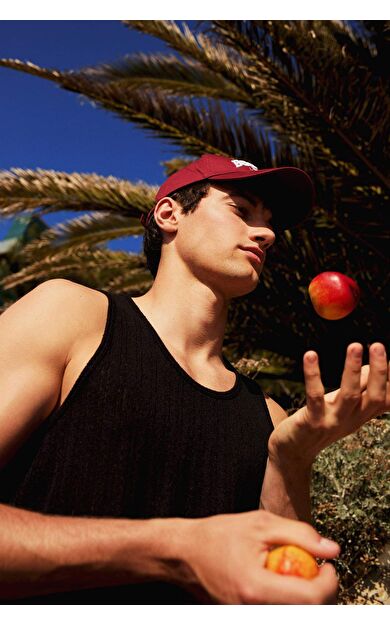 DeFacto Slim Fit Dar Kesim Bisiklet Yaka Ribana Atlet E2206AX25SMBK81