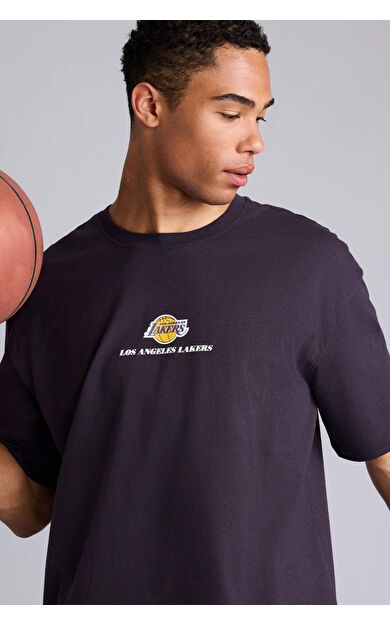 DeFacto NBA Los Angeles Lakers Oversıze Bisiklet Yaka Kısa Kollu Tişört