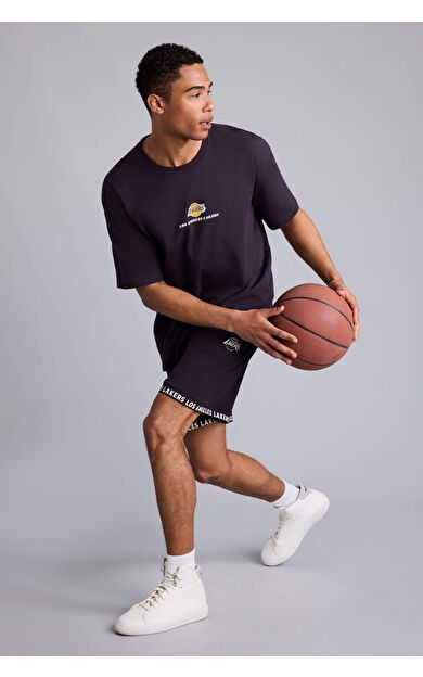 DeFacto NBA Los Angeles Lakers Standart Fıt Şort
